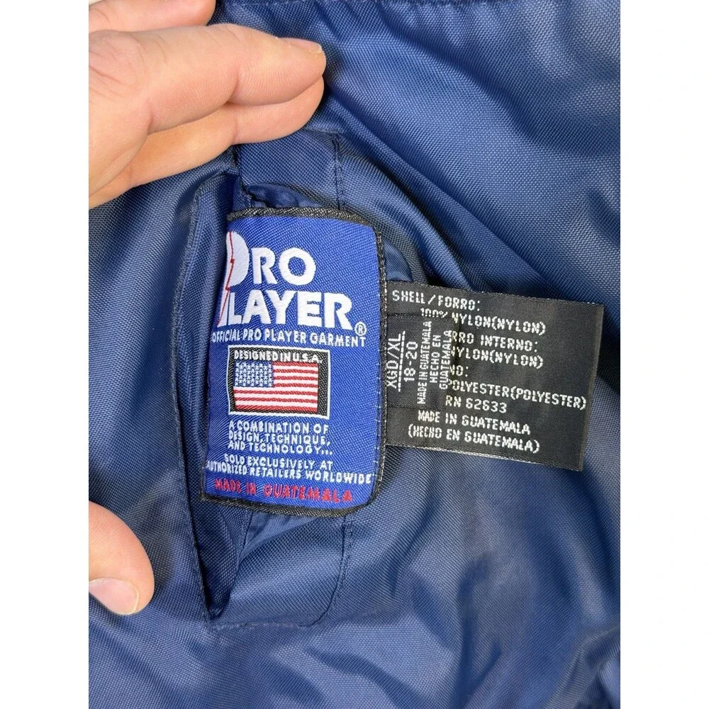 VTG 90s PRO PLAYER New England Patriots NFL Puffer Jacket Blue Youth XL Coat